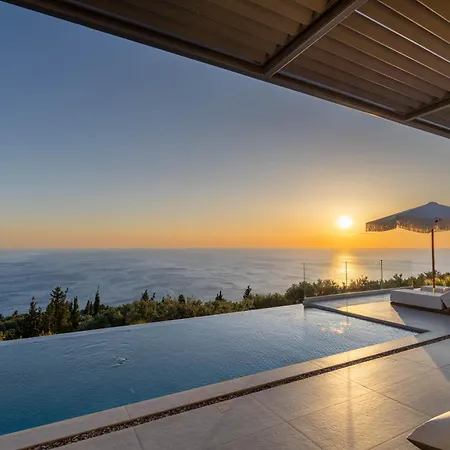 빌라 Nimbus Lefkada Kalamítsi