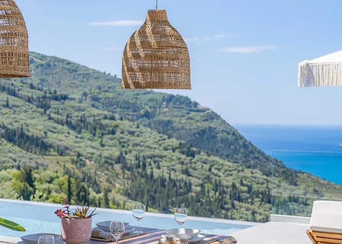 Nimbus Lefkada Kalamítsi